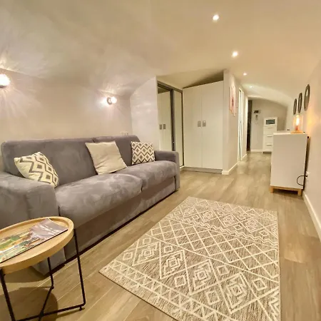 Apartment Longue 1 *