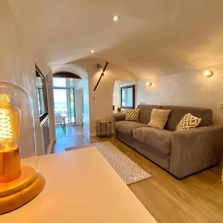 Longue 1 Μεντόν